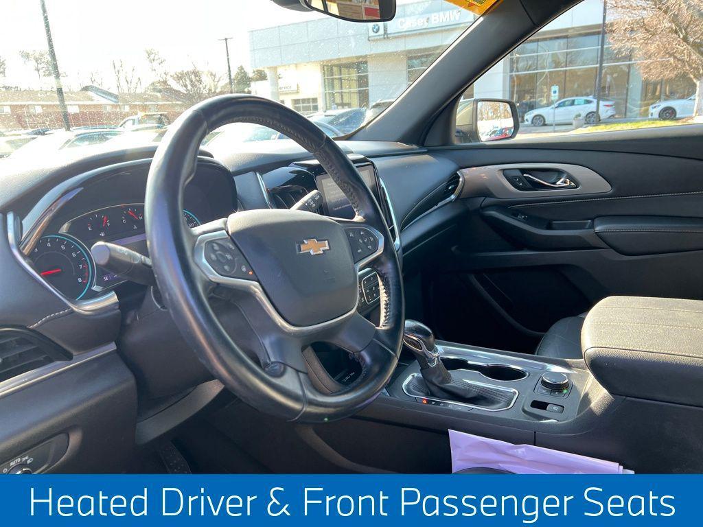 used 2022 Chevrolet Traverse car, priced at $24,995