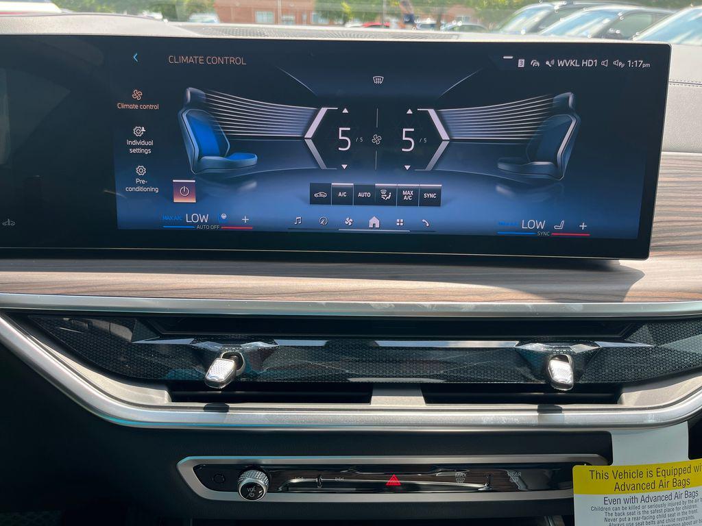 new 2027 BMW X7 car, priced at $96,199