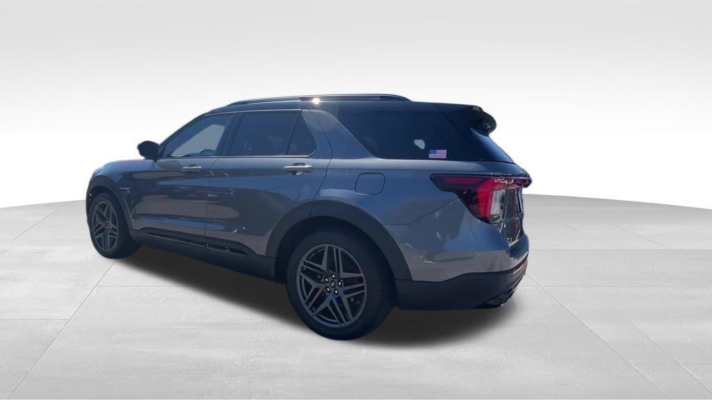 used 2025 Ford Explorer car, priced at $47,495