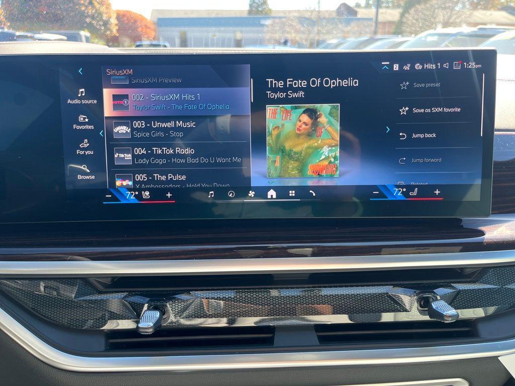 new 2026 BMW X7 car, priced at $95,275