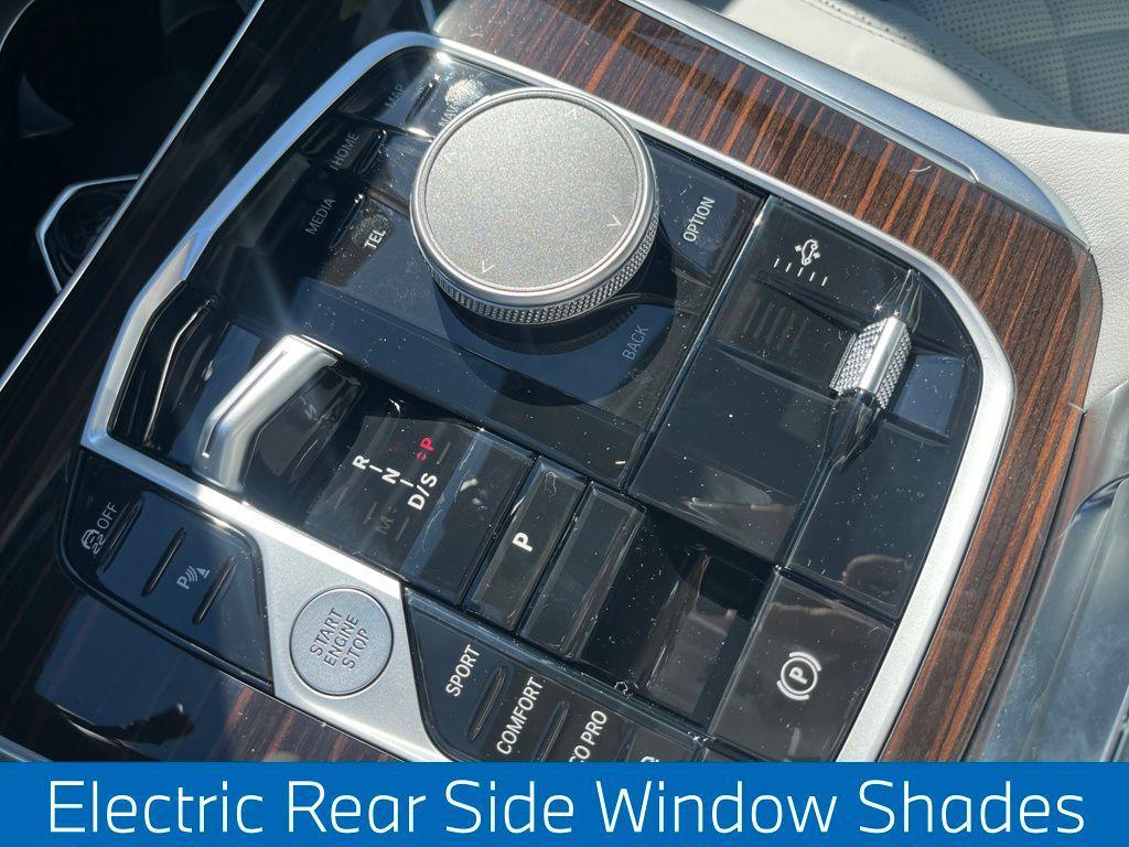 new 2026 BMW X7 car, priced at $95,275