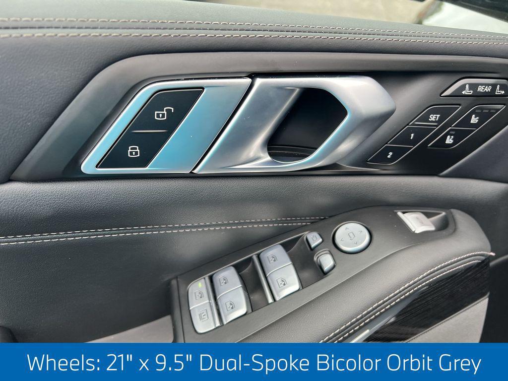 used 2025 BMW X7 car, priced at $92,495