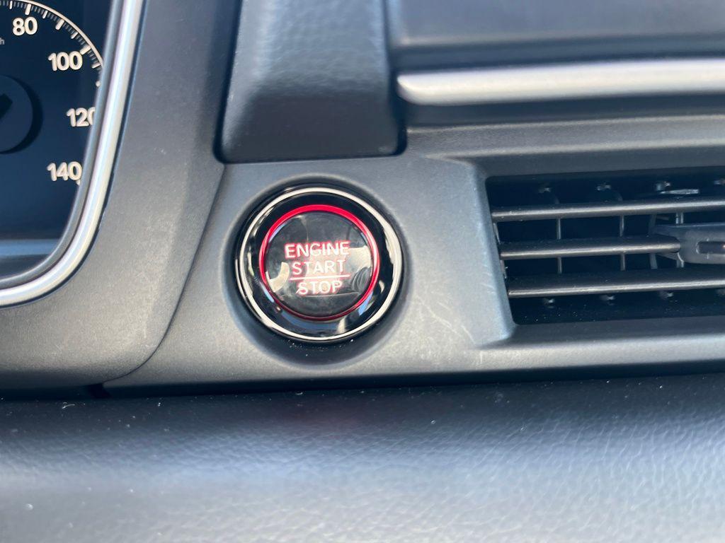 used 2025 Honda Pilot car, priced at $41,749