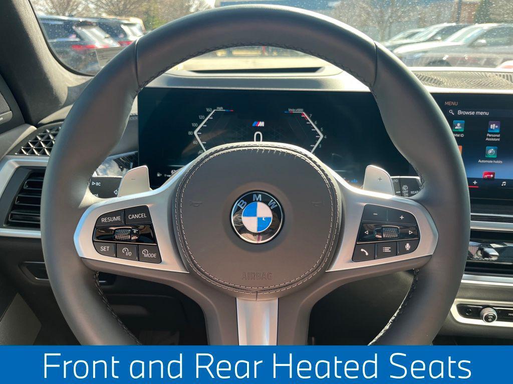 new 2026 BMW X7 car, priced at $100,235