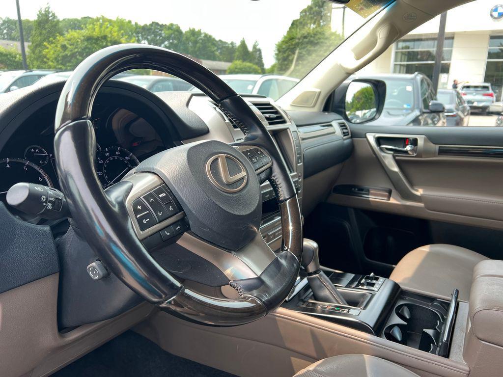 used 2021 Lexus GX 460 car, priced at $43,648