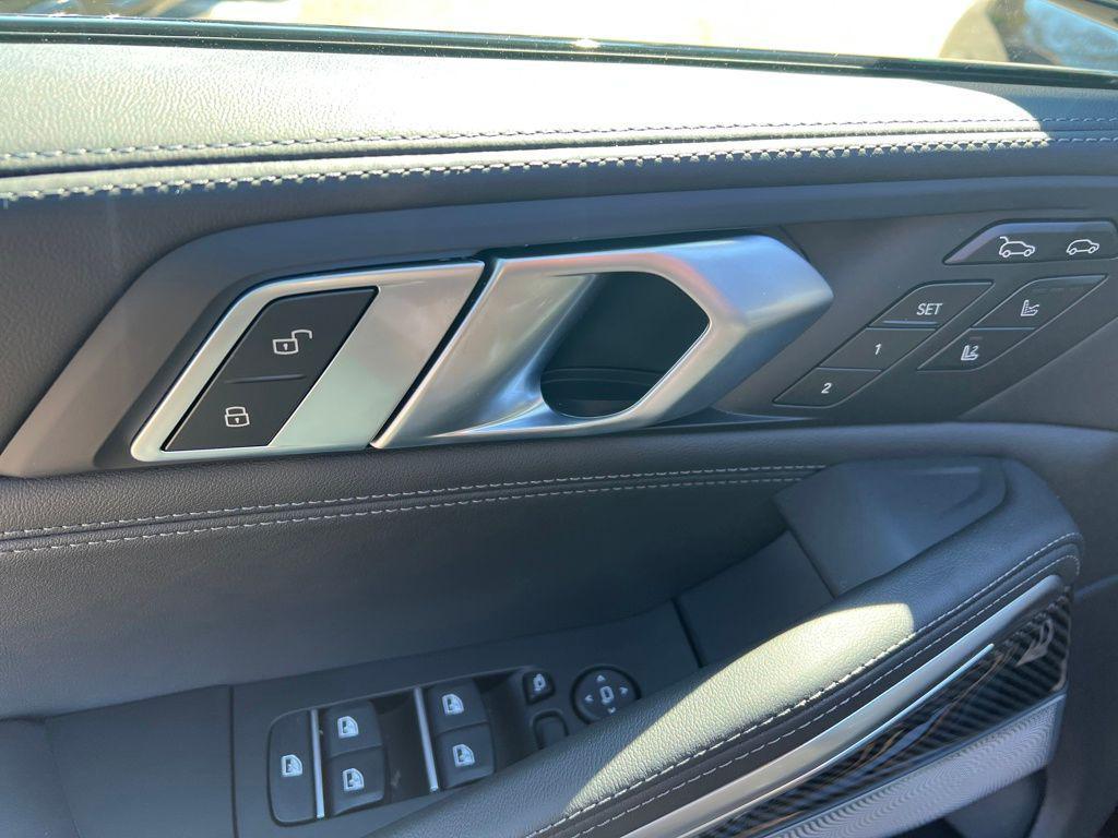 new 2026 BMW X6 M car, priced at $154,575