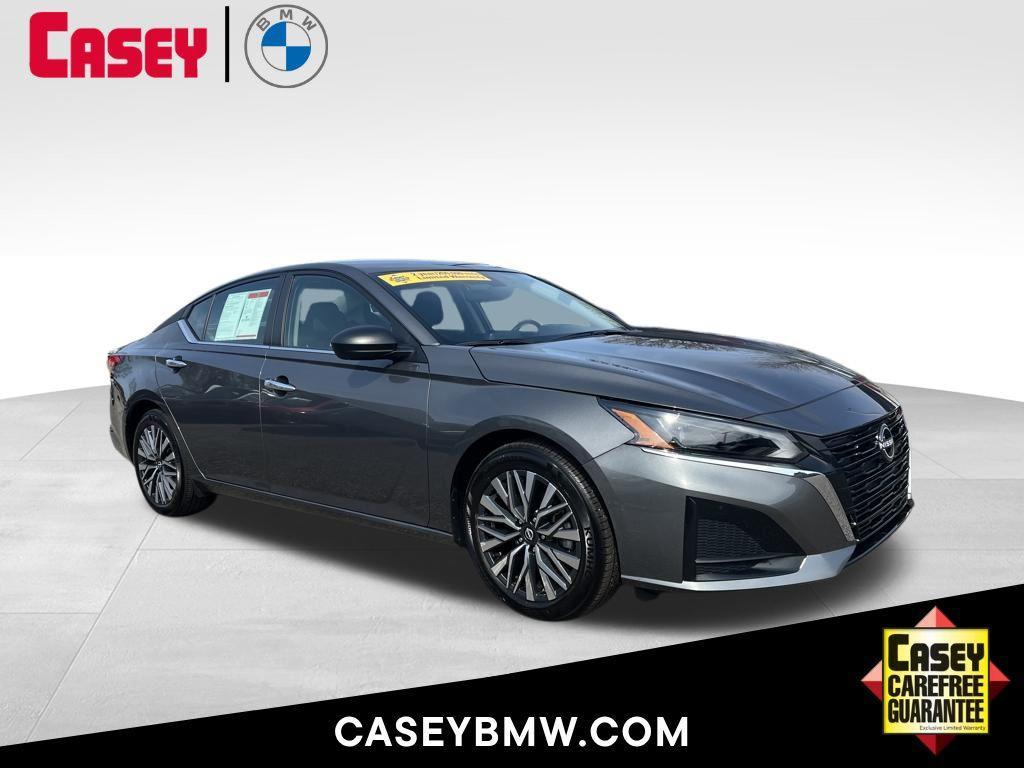 used 2025 Nissan Altima car, priced at $19,995