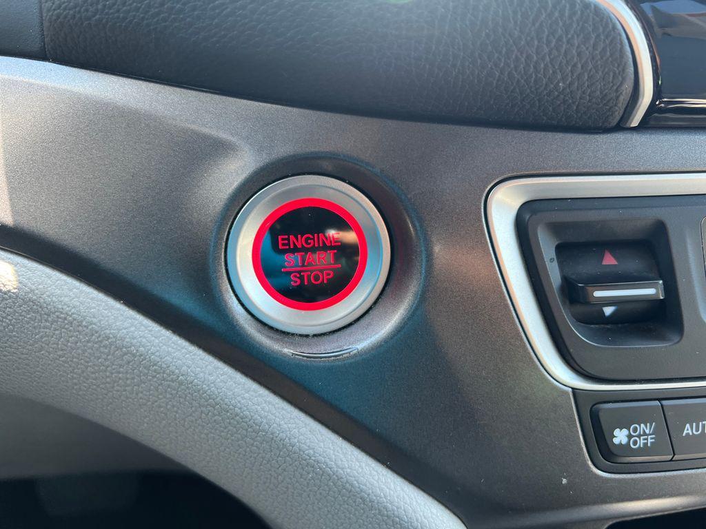 used 2020 Honda Pilot car, priced at $14,749