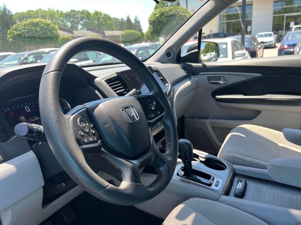 used 2020 Honda Pilot car, priced at $14,749