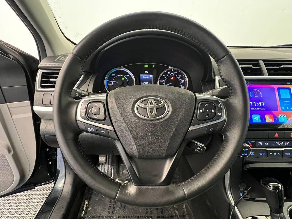 used 2015 Toyota Camry Hybrid car, priced at $12,900