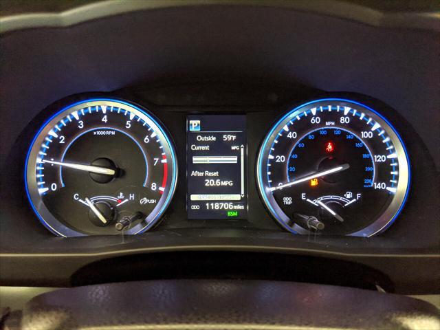 used 2017 Toyota Highlander car