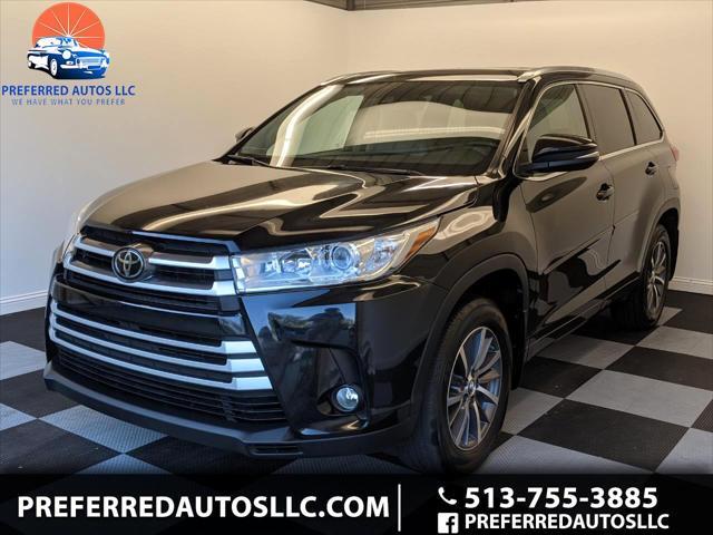 used 2017 Toyota Highlander car
