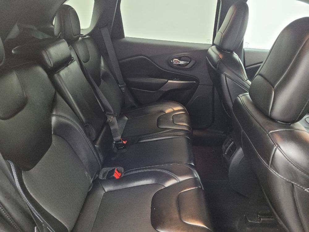 used 2019 Jeep Cherokee car, priced at $19,195