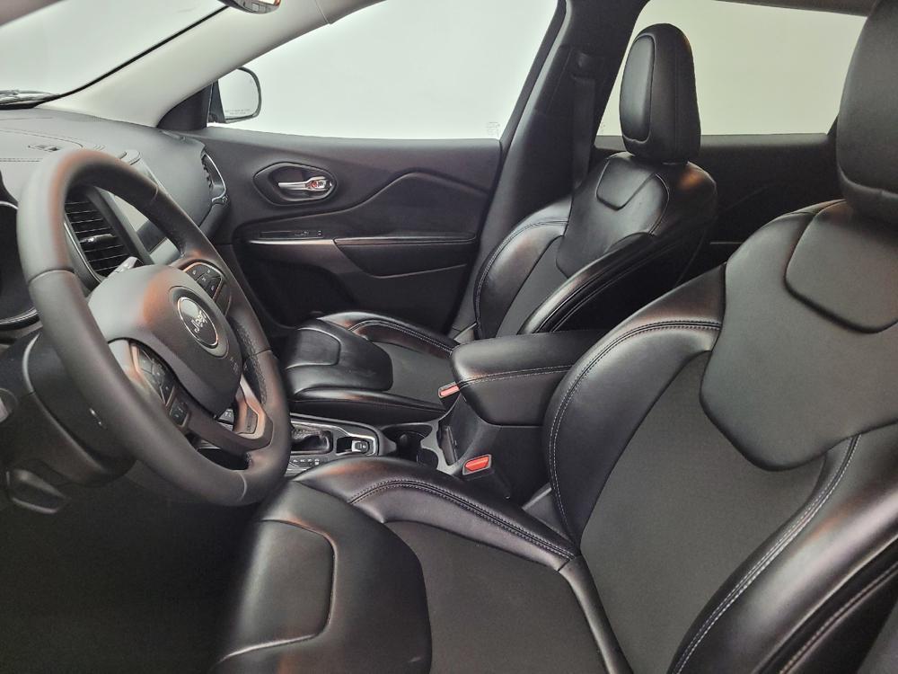 used 2019 Jeep Cherokee car, priced at $19,195