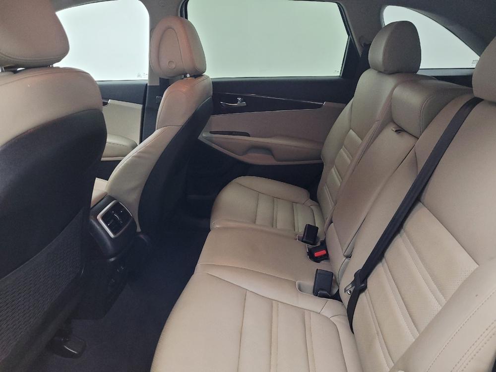 used 2016 Kia Sorento car, priced at $15,995