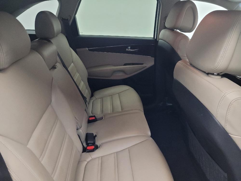 used 2016 Kia Sorento car, priced at $15,995