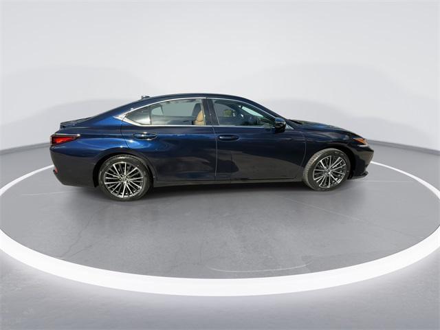 used 2024 Lexus ES 350 car, priced at $37,698