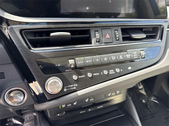 used 2022 Lexus ES 350 car, priced at $35,398