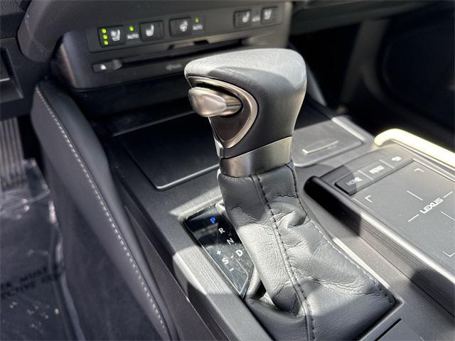 used 2022 Lexus ES 350 car, priced at $35,398