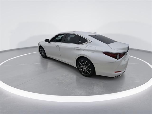 new 2025 Lexus ES 350 car, priced at $48,354