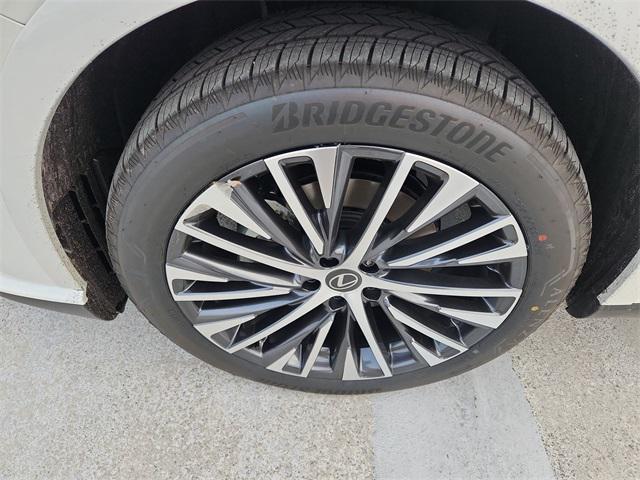 new 2026 Lexus RX 350 car, priced at $59,779