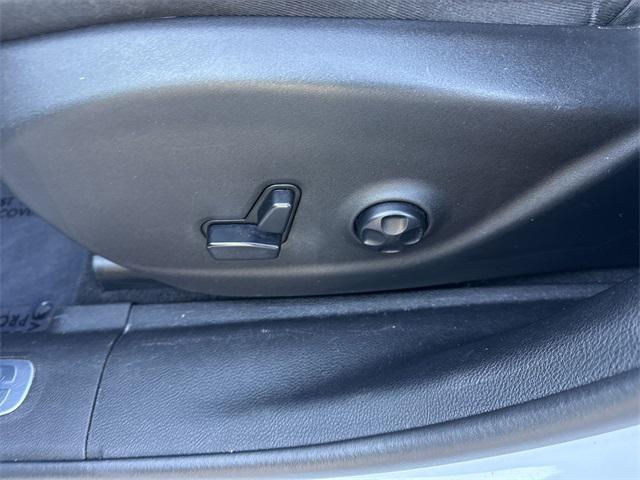 used 2021 Jeep Cherokee car, priced at $16,898