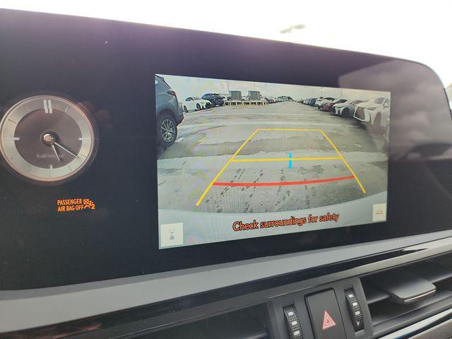 new 2025 Lexus ES 350 car, priced at $48,754