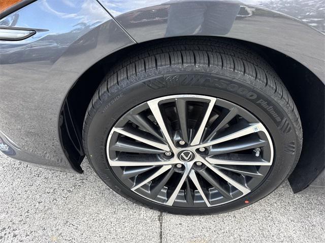 used 2023 Lexus ES 350 car, priced at $34,550