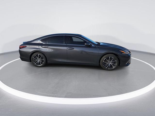 new 2025 Lexus ES 350 car, priced at $49,694
