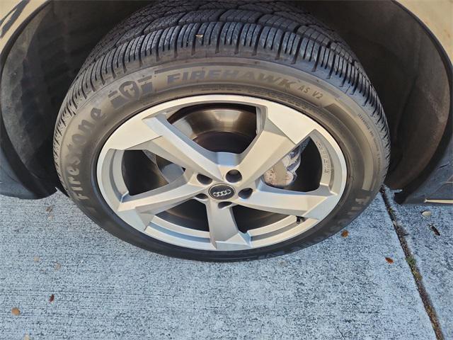 used 2020 Audi Q5 car, priced at $19,090