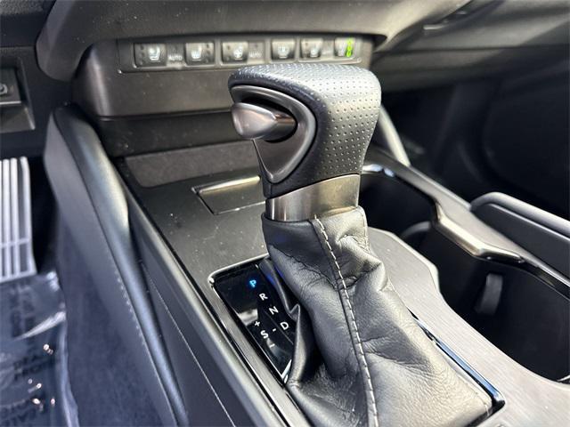 used 2024 Lexus ES 300h car, priced at $46,598