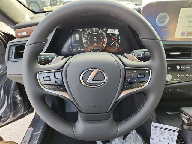 new 2025 Lexus ES 350 car, priced at $48,665
