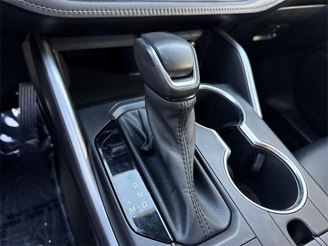 used 2021 Toyota Highlander car, priced at $27,898