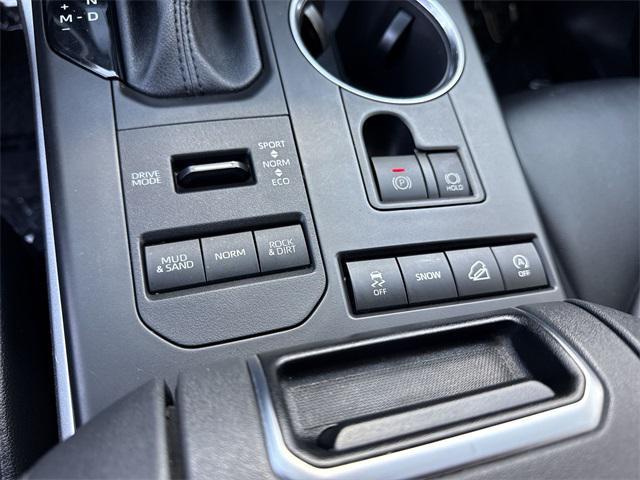 used 2021 Toyota Highlander car, priced at $27,898