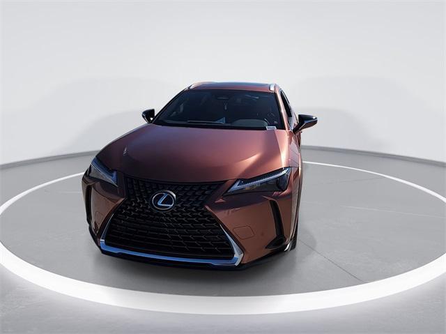 new 2025 Lexus UX 300h car, priced at $42,814