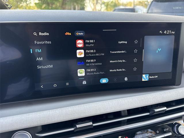 used 2025 Hyundai TUCSON Hybrid car, priced at $30,450