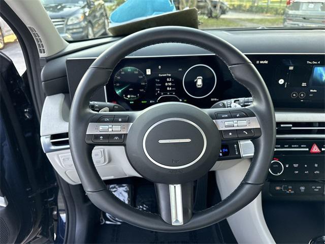 used 2025 Hyundai TUCSON Hybrid car, priced at $30,450