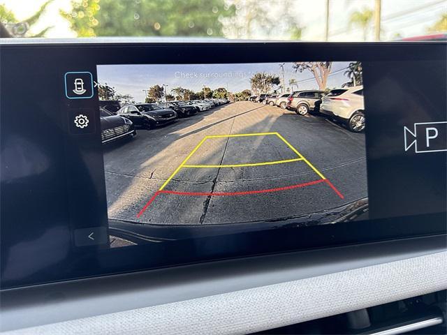 used 2025 Hyundai TUCSON Hybrid car, priced at $30,450