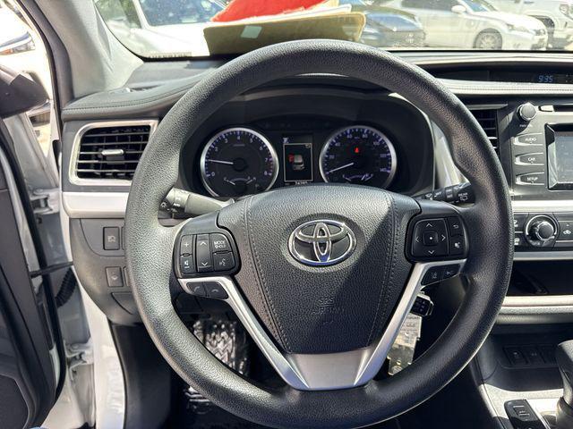 used 2019 Toyota Highlander car, priced at $21,898
