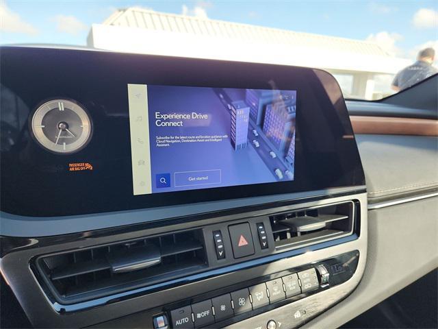 new 2025 Lexus ES 350 car, priced at $47,854