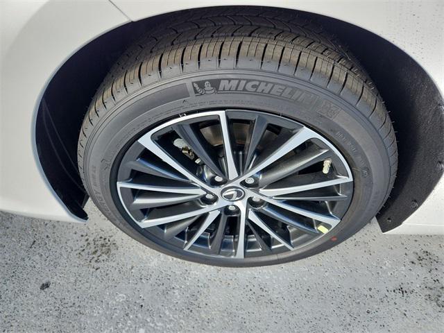 new 2025 Lexus ES 350 car, priced at $49,694