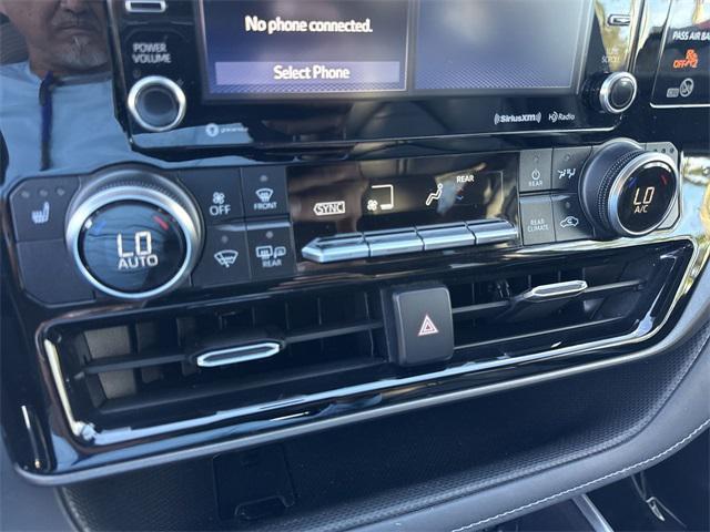 used 2022 Toyota Highlander car, priced at $27,798