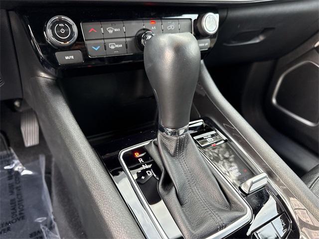 used 2023 Jeep Compass car, priced at $21,898