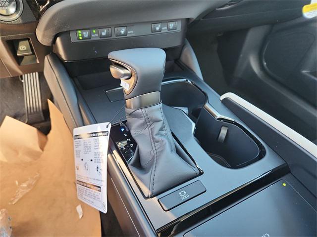 new 2025 Lexus ES 350 car, priced at $47,854