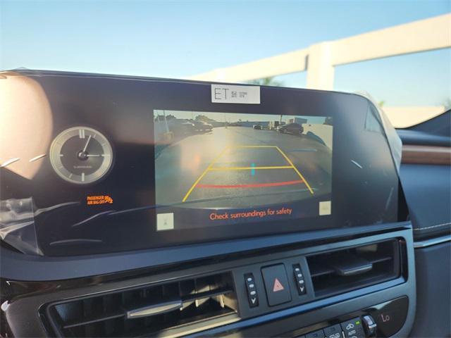 new 2025 Lexus ES 350 car, priced at $47,854