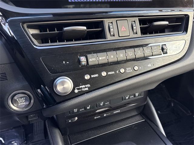 used 2022 Lexus ES 350 car, priced at $35,898