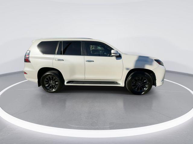 used 2023 Lexus GX 460 car, priced at $53,798