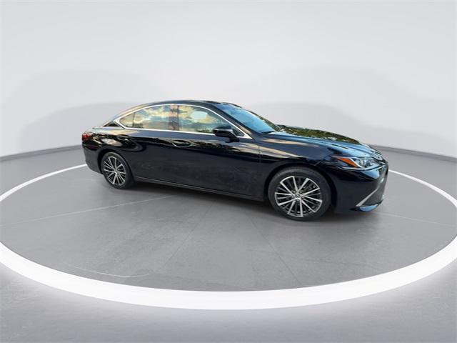 used 2024 Lexus ES 350 car, priced at $38,998