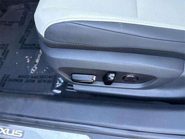 used 2024 Lexus ES 350 car, priced at $38,998