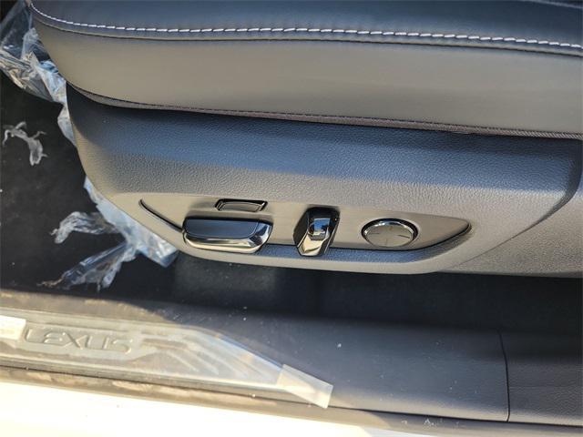 new 2026 Lexus RX 350 car, priced at $70,144